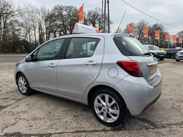Used Toyota Yaris 2014 for sale - 76285273: Photo 16