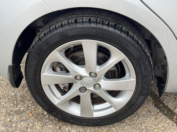 Used Toyota Yaris 2014 for sale - 76285273: Photo 21