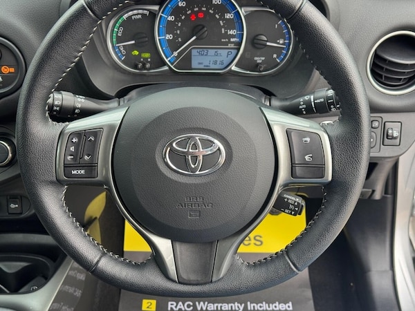 Used Toyota Yaris 2014 for sale - 76285273: Photo 49