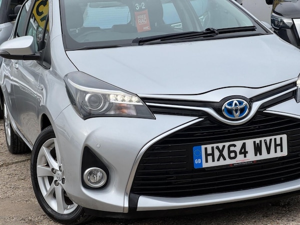Used Toyota Yaris 2014 for sale - 76285273: Photo 9