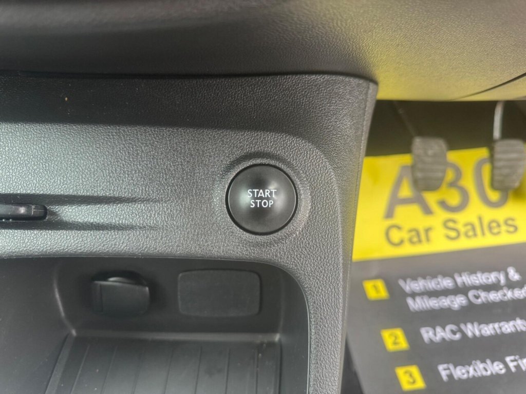 Used Renault Captur 2018 for sale - 76285272: Photo 33