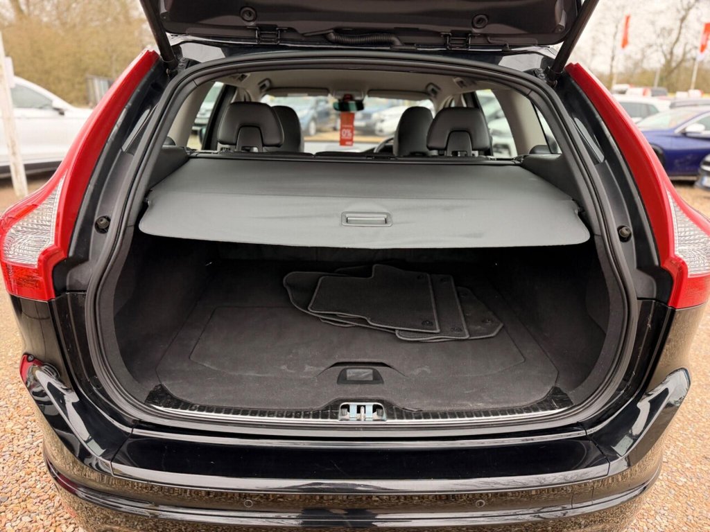 Used Volvo XC60 2017 for sale - 77621503: Photo 23