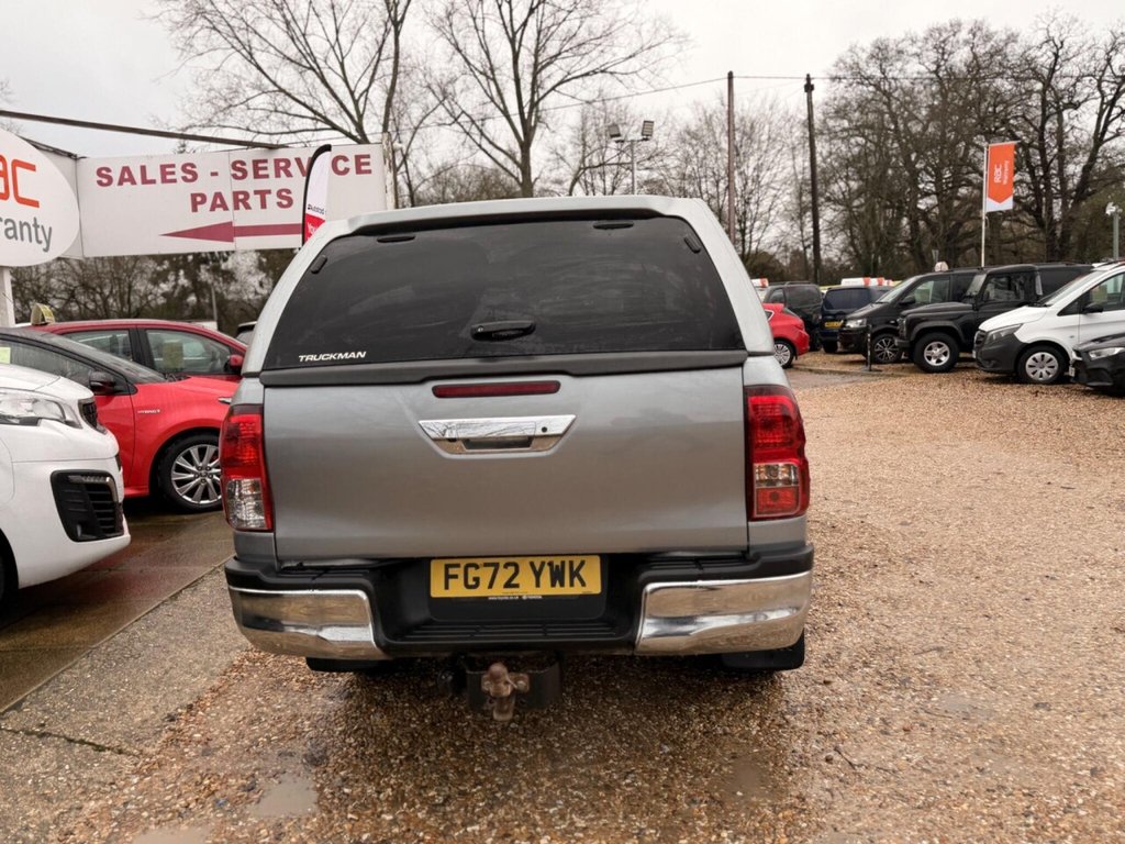Used Toyota Hilux 2022 for sale - 77288149: Photo 18