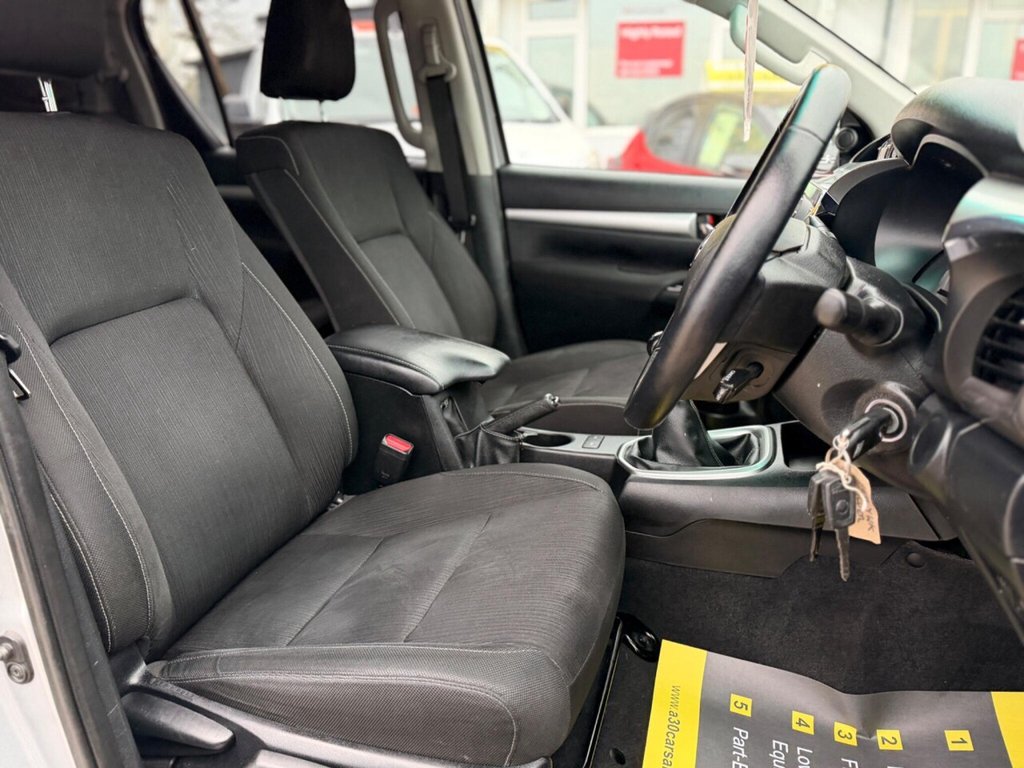 Used Toyota Hilux 2022 for sale - 77288149: Photo 23