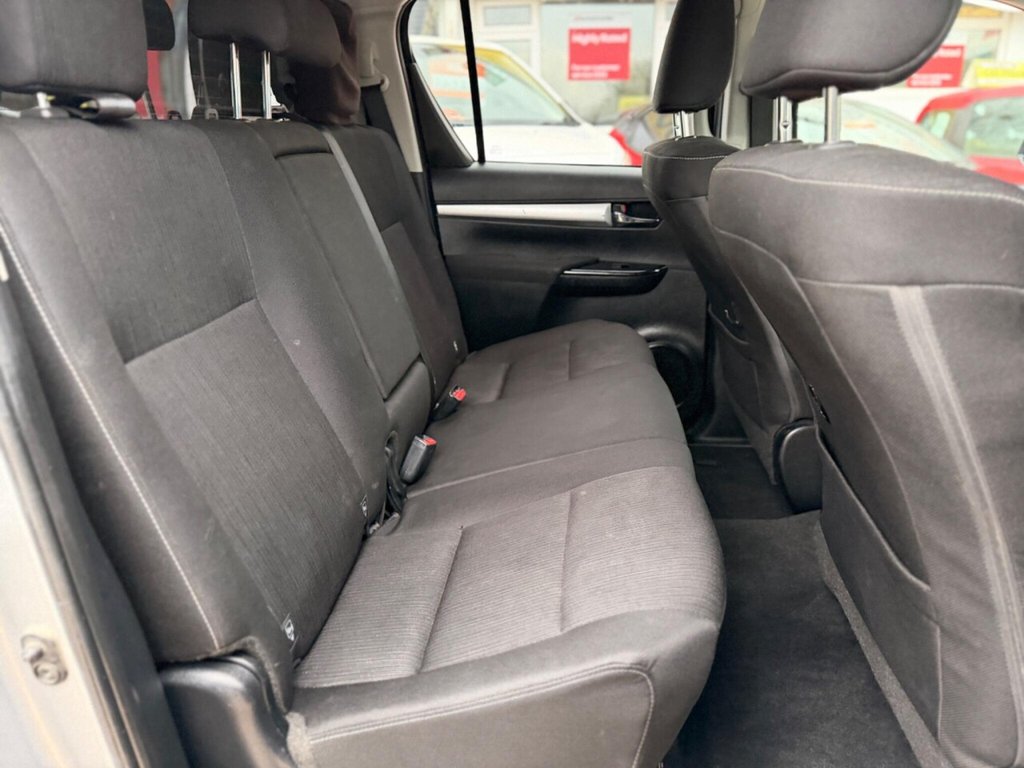 Used Toyota Hilux 2022 for sale - 77288149: Photo 26