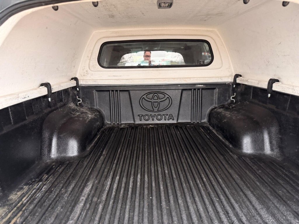 Used Toyota Hilux 2022 for sale - 77288149: Photo 28