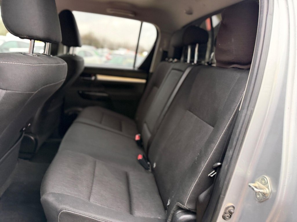 Used Toyota Hilux 2022 for sale - 77288149: Photo 36