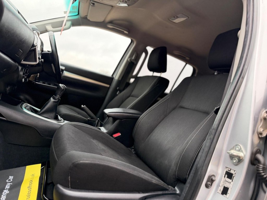 Used Toyota Hilux 2022 for sale - 77288149: Photo 38