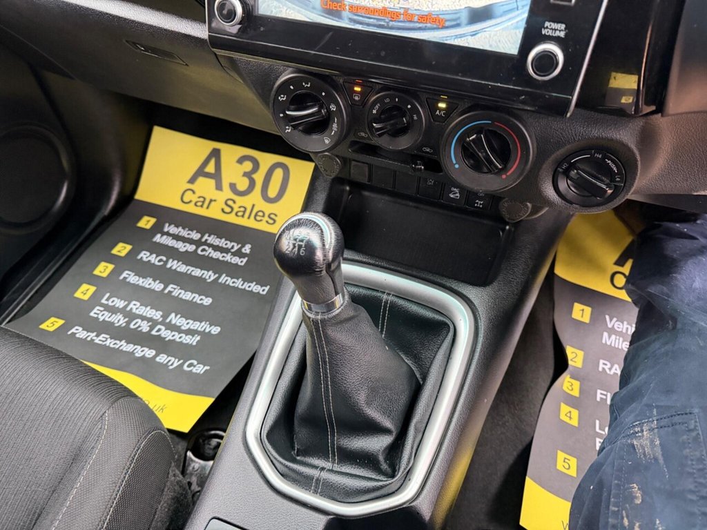 Used Toyota Hilux 2022 for sale - 77288149: Photo 48
