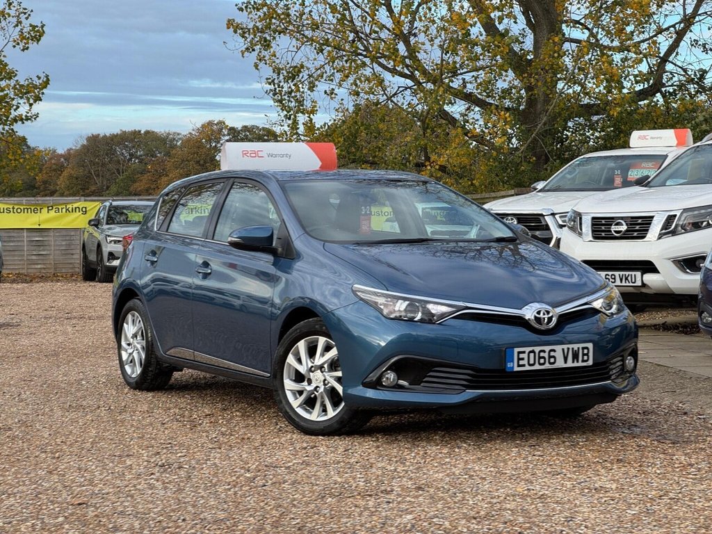 Used Toyota Auris 2016 for sale - 76470250: Photo 3