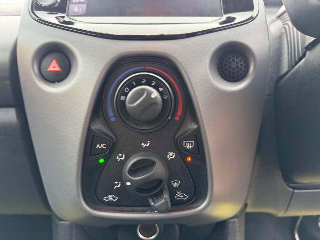 Used Toyota AYGO 2020 for sale - 76430393: Photo 43