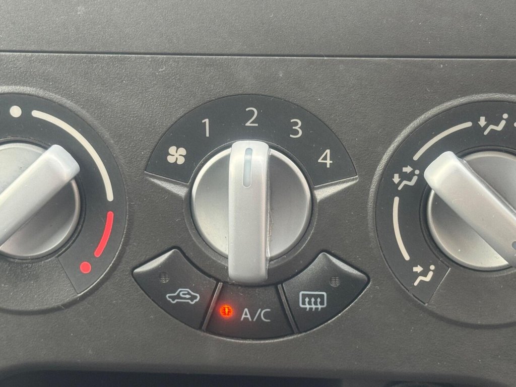 Used Suzuki Splash 2014 for sale - 76304124: Photo 25