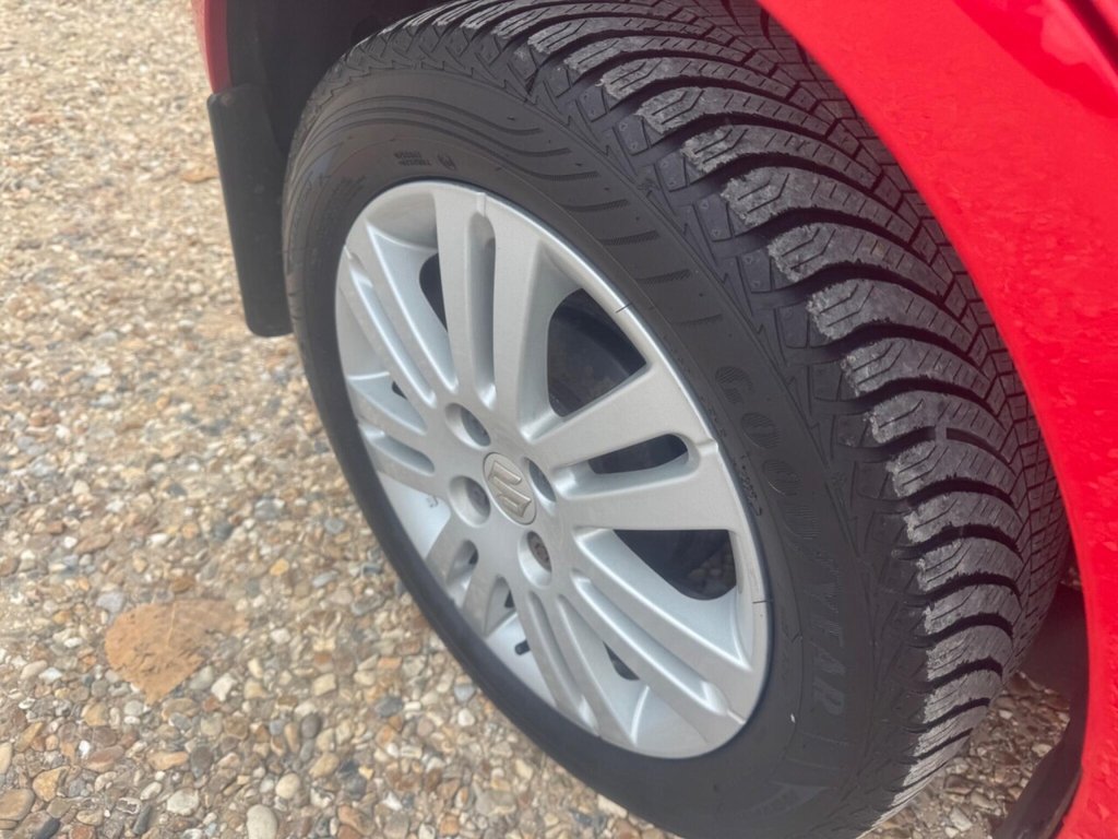 Used Suzuki Splash 2014 for sale - 76304124: Photo 8