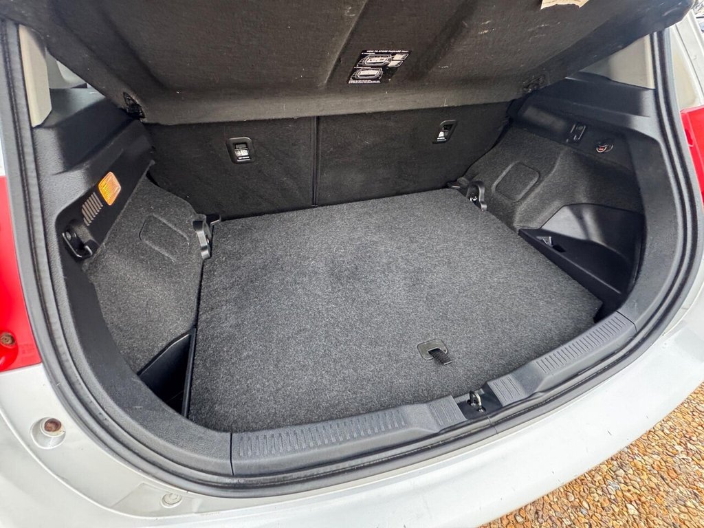 Used Toyota Auris 2015 for sale - 76496771: Photo 23