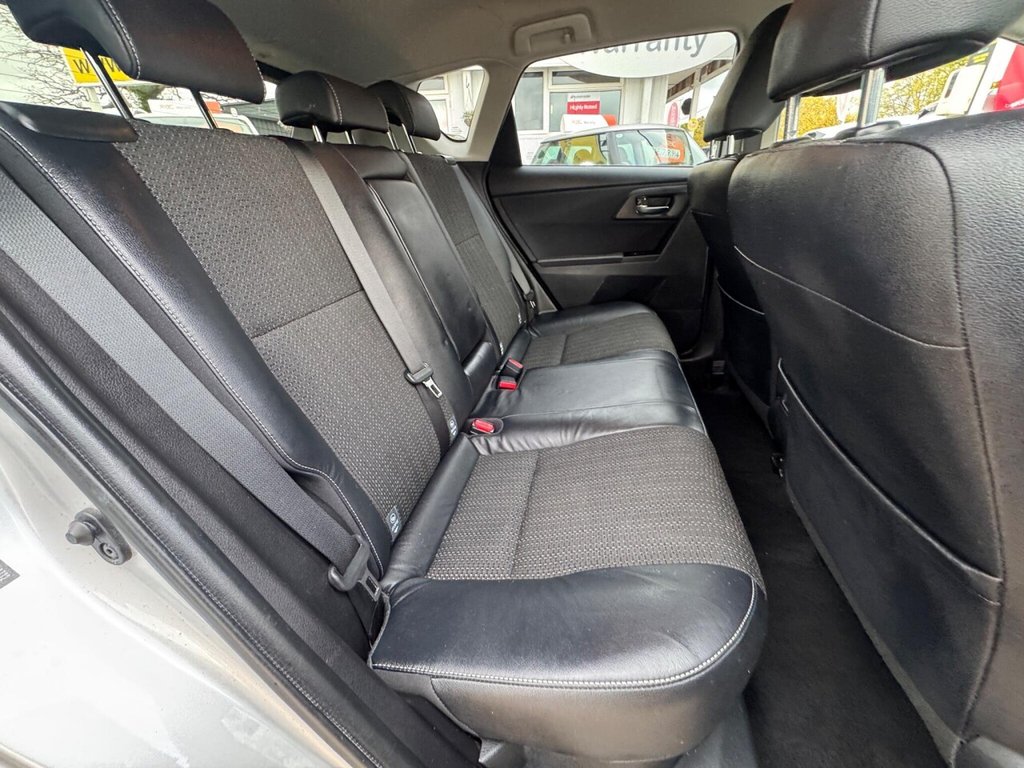 Used Toyota Auris 2015 for sale - 76496771: Photo 30