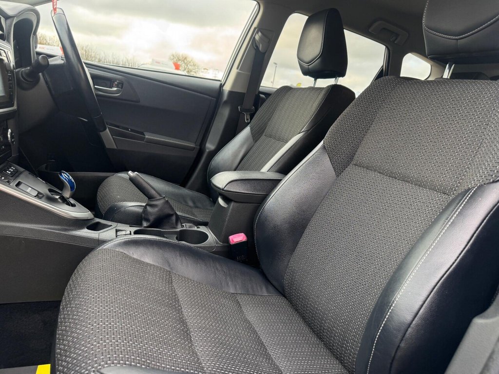 Used Toyota Auris 2015 for sale - 76496771: Photo 34