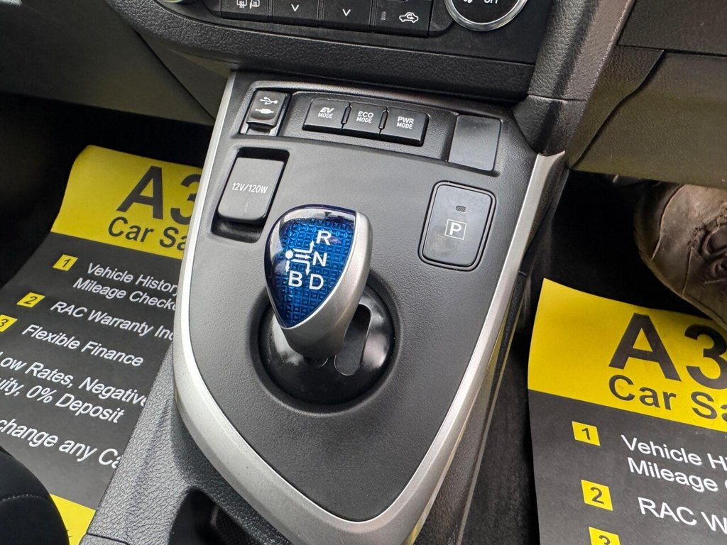 Used Toyota Auris 2015 for sale - 76496771: Photo 43