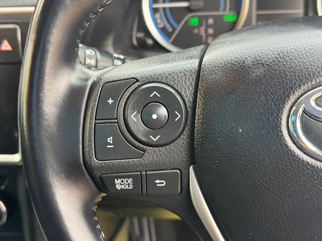 Used Toyota Auris 2015 for sale - 76496771: Photo 46