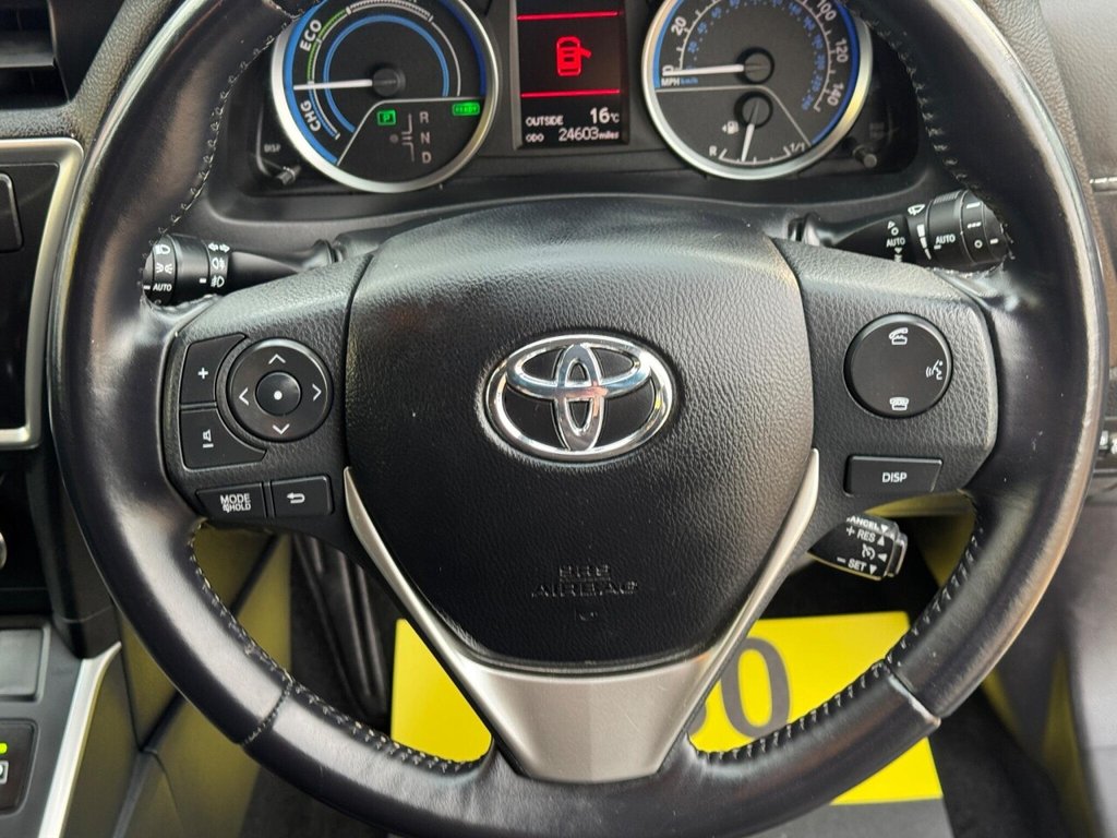 Used Toyota Auris 2015 for sale - 76496771: Photo 47