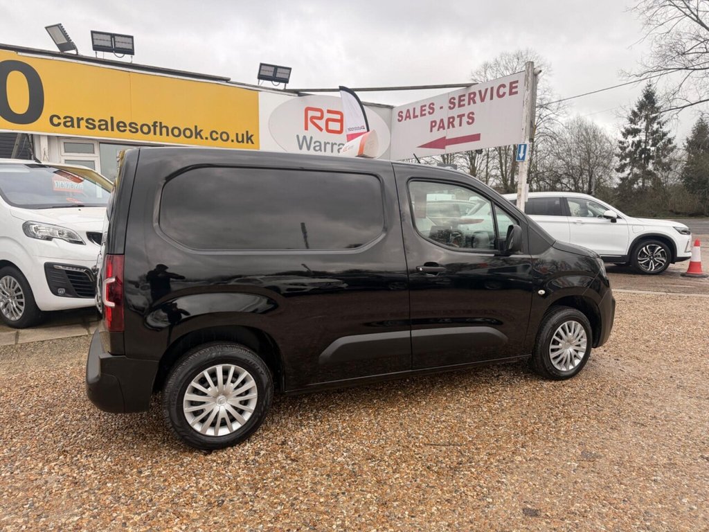 Used Citroen Berlingo 2021 for sale - 77384373: Photo 11