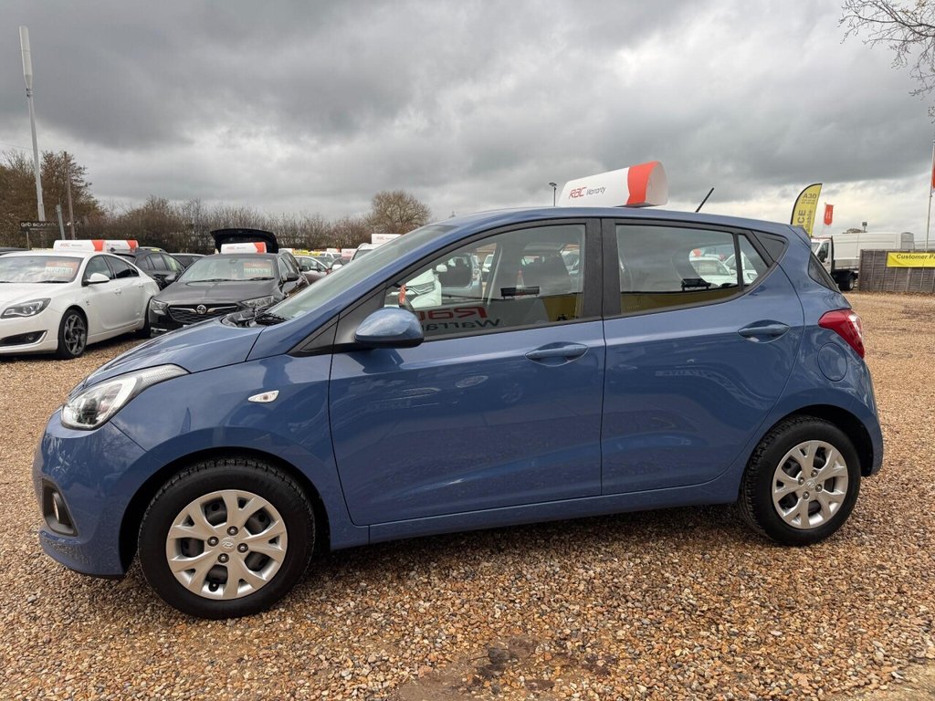Used Hyundai i10 2017 for sale - 76496510: Photo 14
