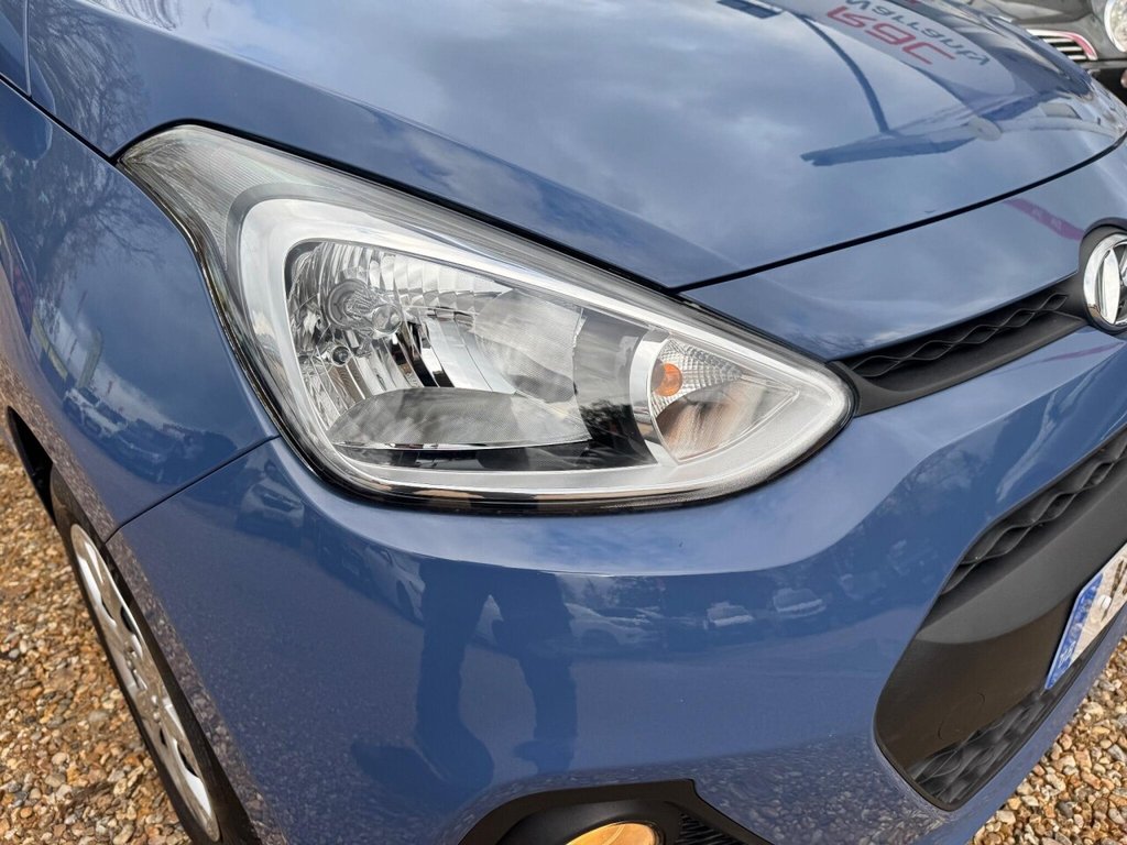 Used Hyundai i10 2017 for sale - 76496510: Photo 18