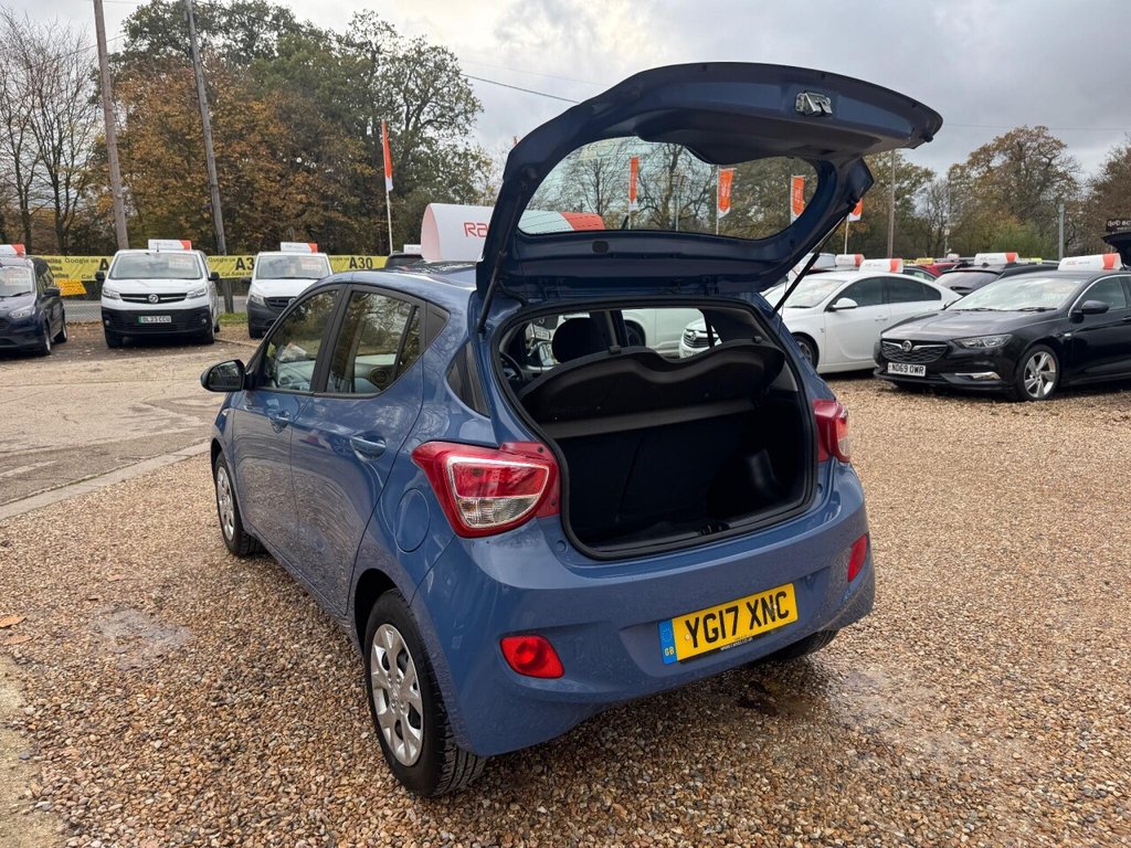 Used Hyundai i10 2017 for sale - 76496510: Photo 28