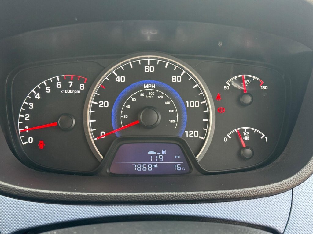 Used Hyundai i10 2017 for sale - 76496510: Photo 40