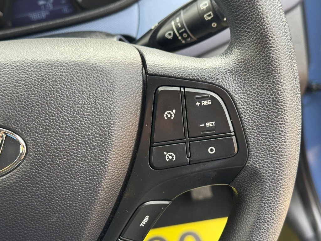 Used Hyundai i10 2017 for sale - 76496510: Photo 50