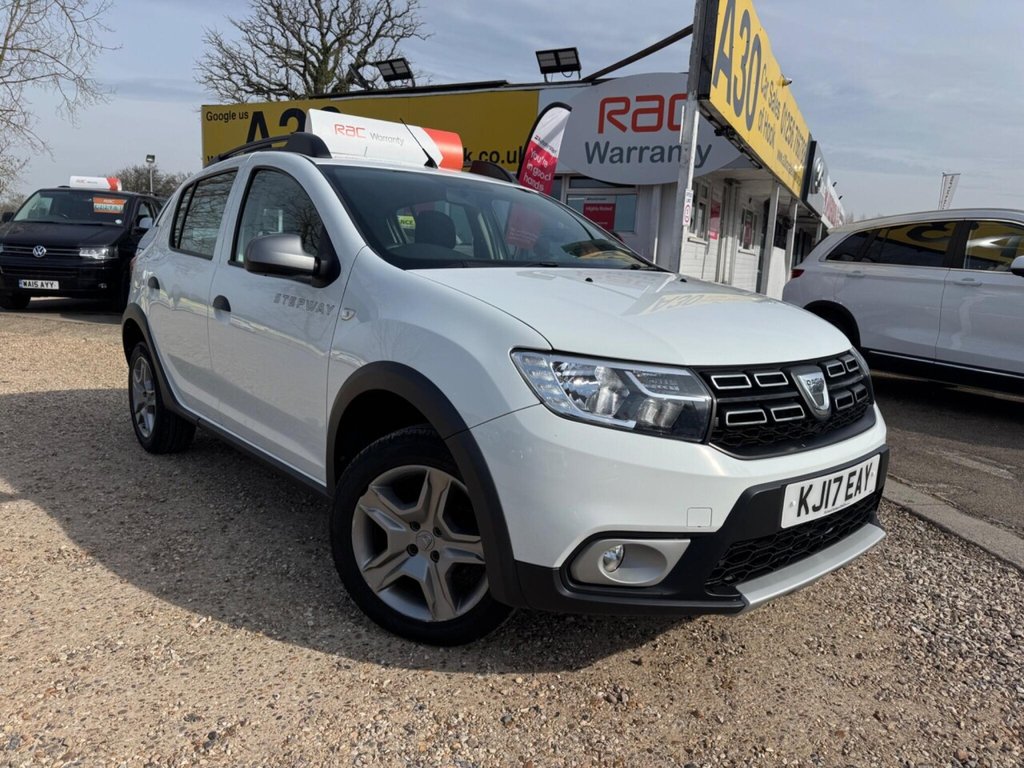 Used Dacia Sandero Stepway 2017 for sale - 77967290: Photo 11