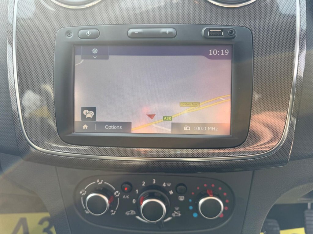 Used Dacia Sandero Stepway 2017 for sale - 77967290: Photo 27