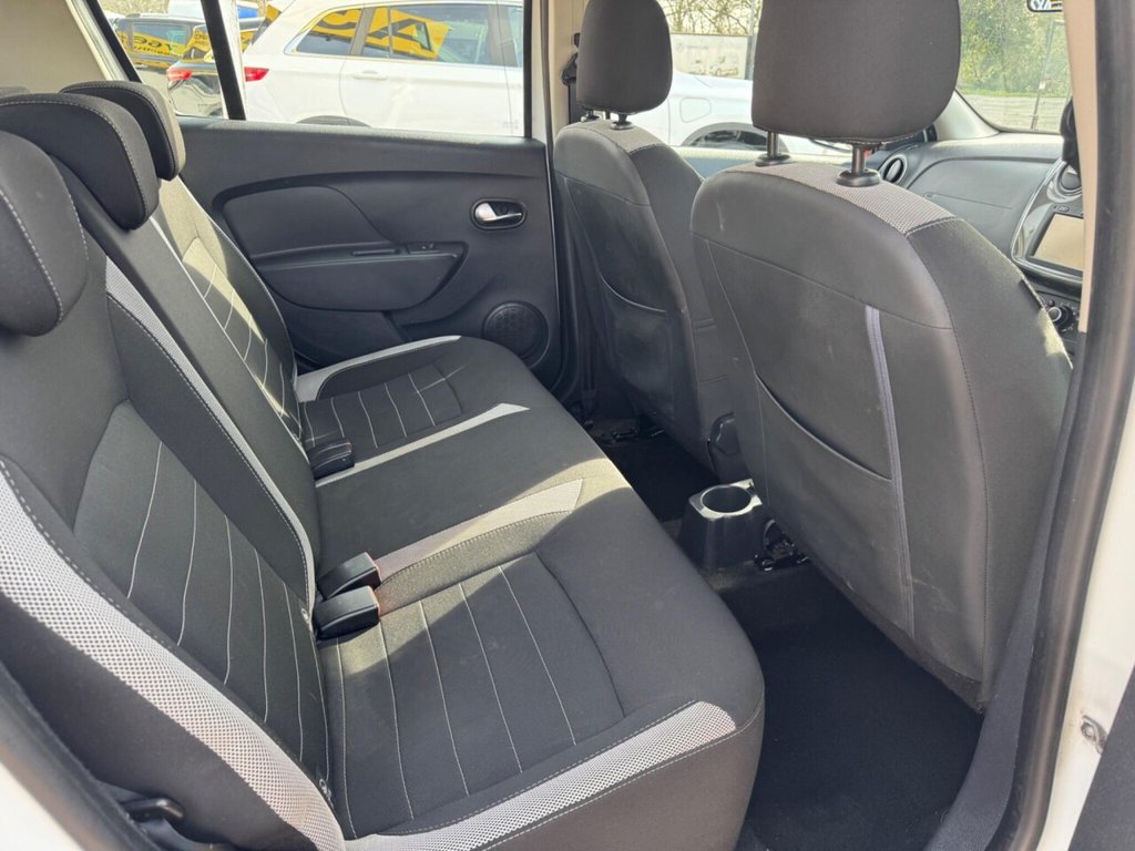 Used Dacia Sandero Stepway 2017 for sale - 77967290: Photo 30