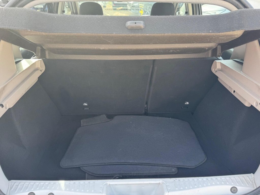 Used Dacia Sandero Stepway 2017 for sale - 77967290: Photo 33