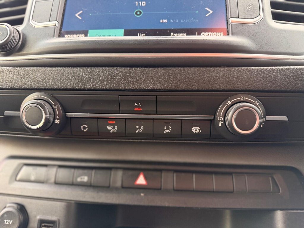 Used Citroen Dispatch 2022 for sale - 76632370: Photo 40