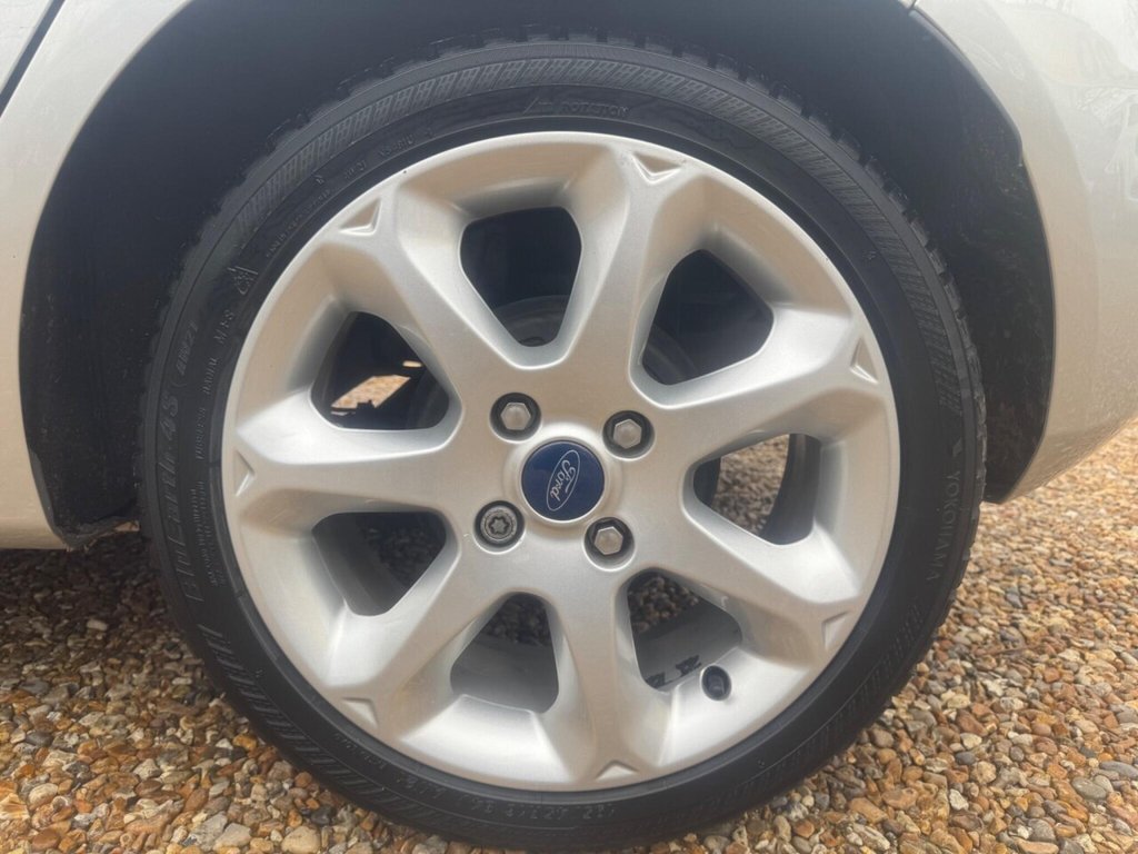 Used Ford Fiesta 2012 for sale - 76482320: Photo 22