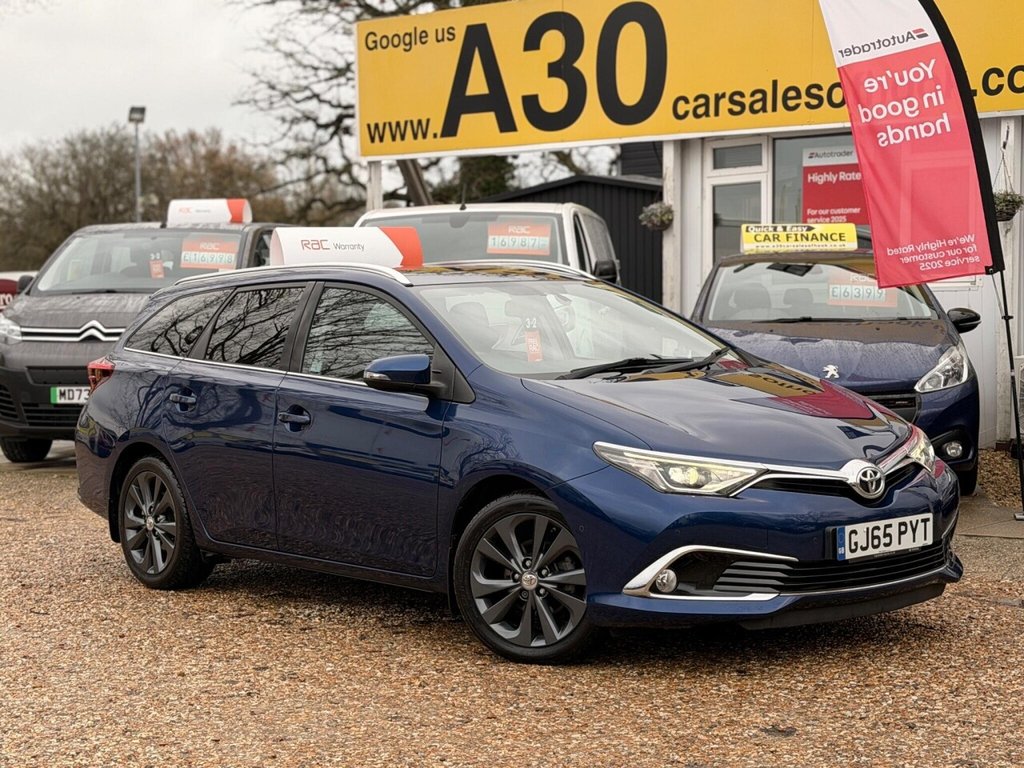 Used Toyota Auris 2015 for sale - 76923593: Photo 1