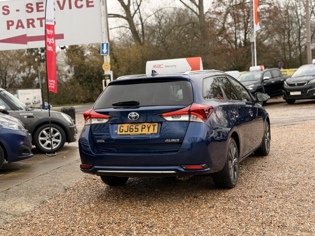 Used Toyota Auris 2015 for sale - 76923593: Photo 14