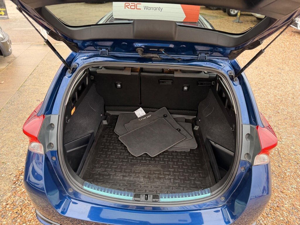 Used Toyota Auris 2015 for sale - 76923593: Photo 27