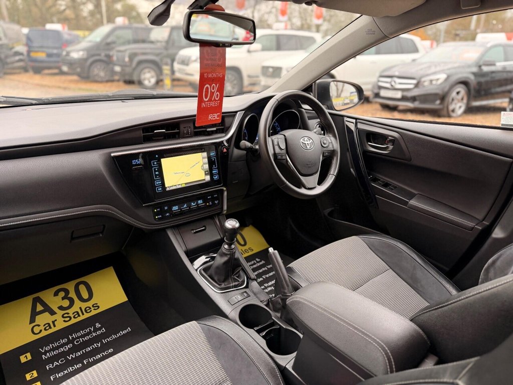 Used Toyota Auris 2015 for sale - 76923593: Photo 30