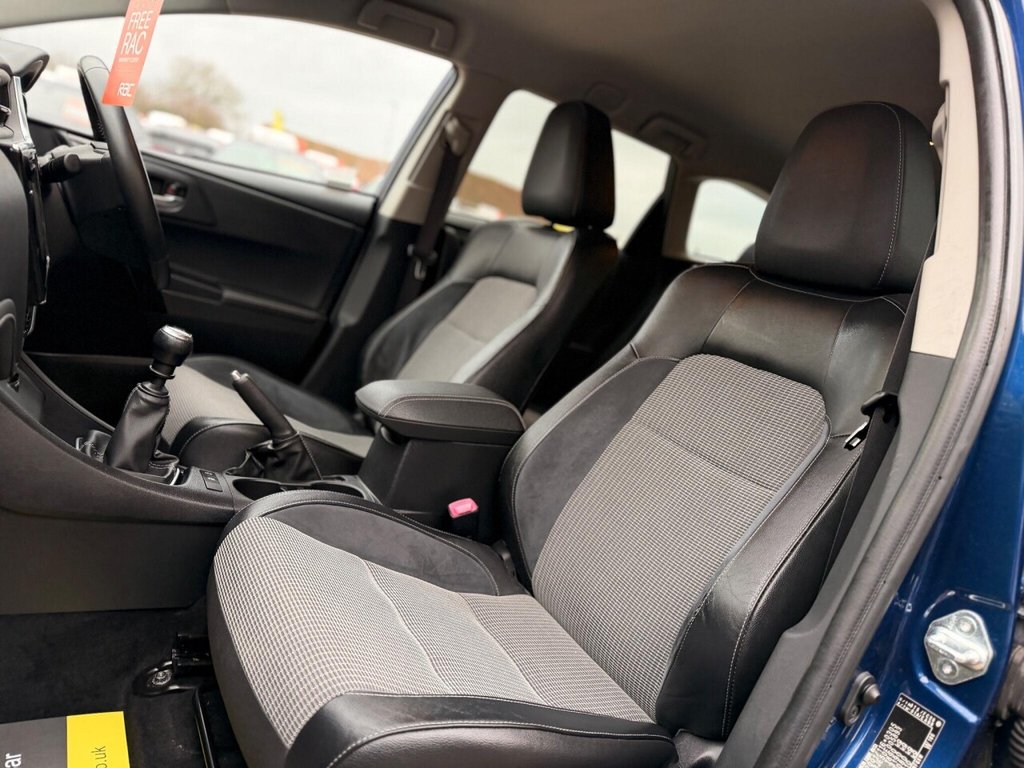 Used Toyota Auris 2015 for sale - 76923593: Photo 33