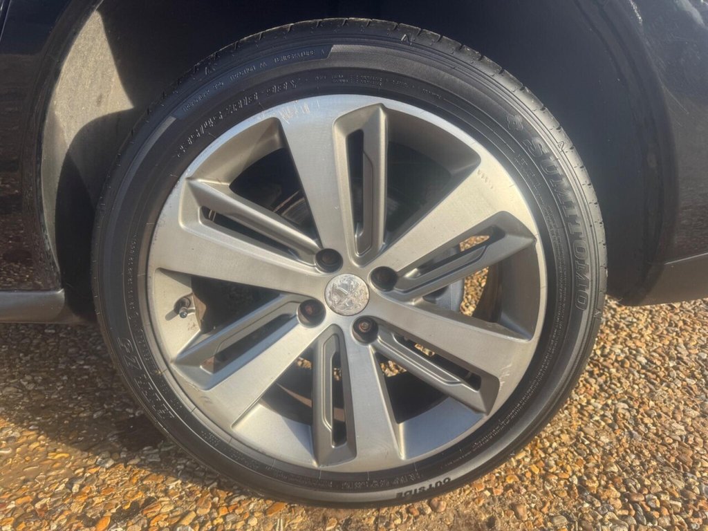 Used Peugeot 3008 2015 for sale - 76570496: Photo 14