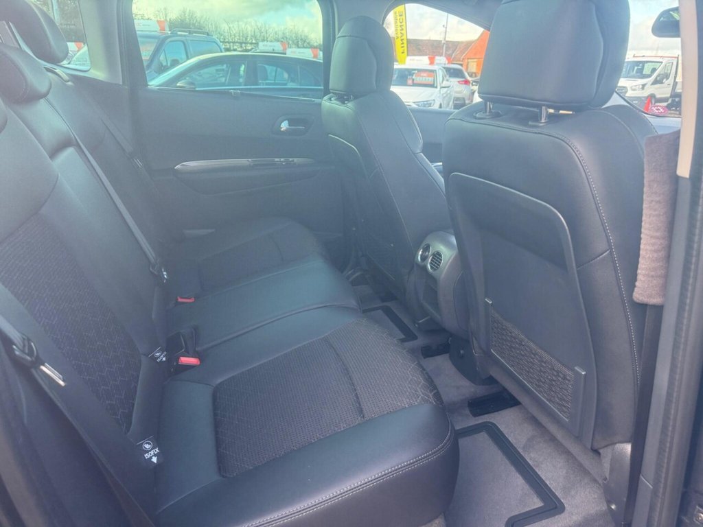 Used Peugeot 3008 2015 for sale - 76570496: Photo 33