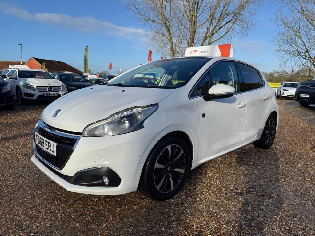 Used Peugeot 208 2019 for sale - 77384362: Photo 22
