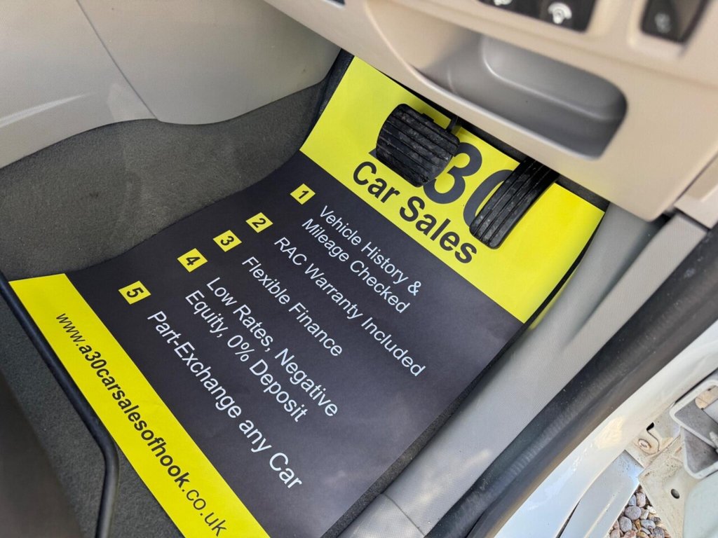 Used Renault Zoe 2014 for sale - 77891168: Photo 25