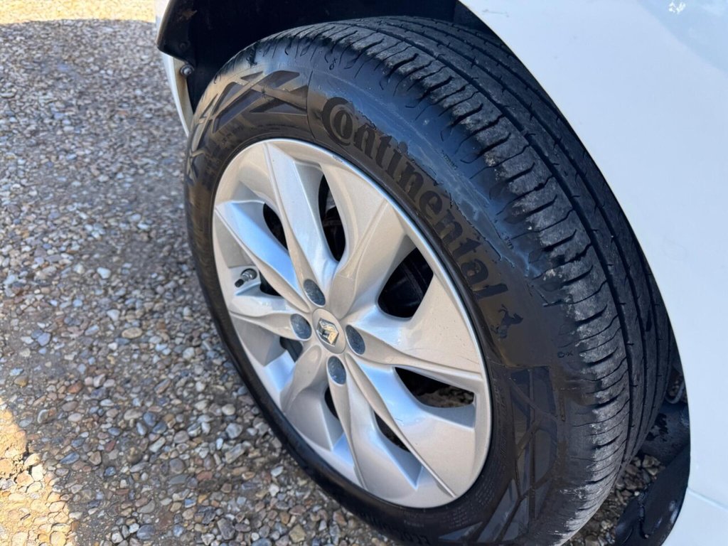 Used Renault Zoe 2014 for sale - 77891168: Photo 8