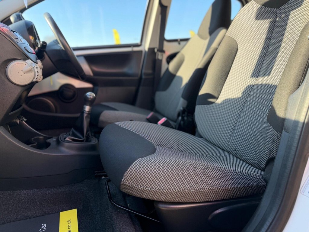 Used Toyota AYGO 2014 for sale - 76655047: Photo 18