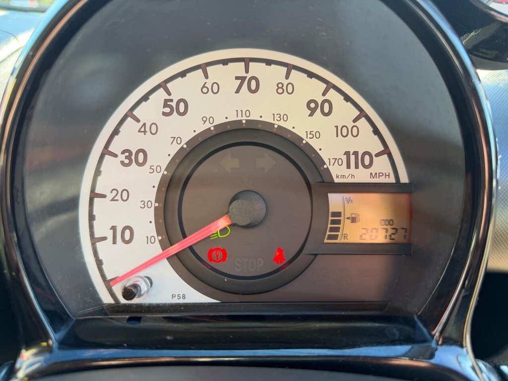 Used Toyota AYGO 2014 for sale - 76655047: Photo 27