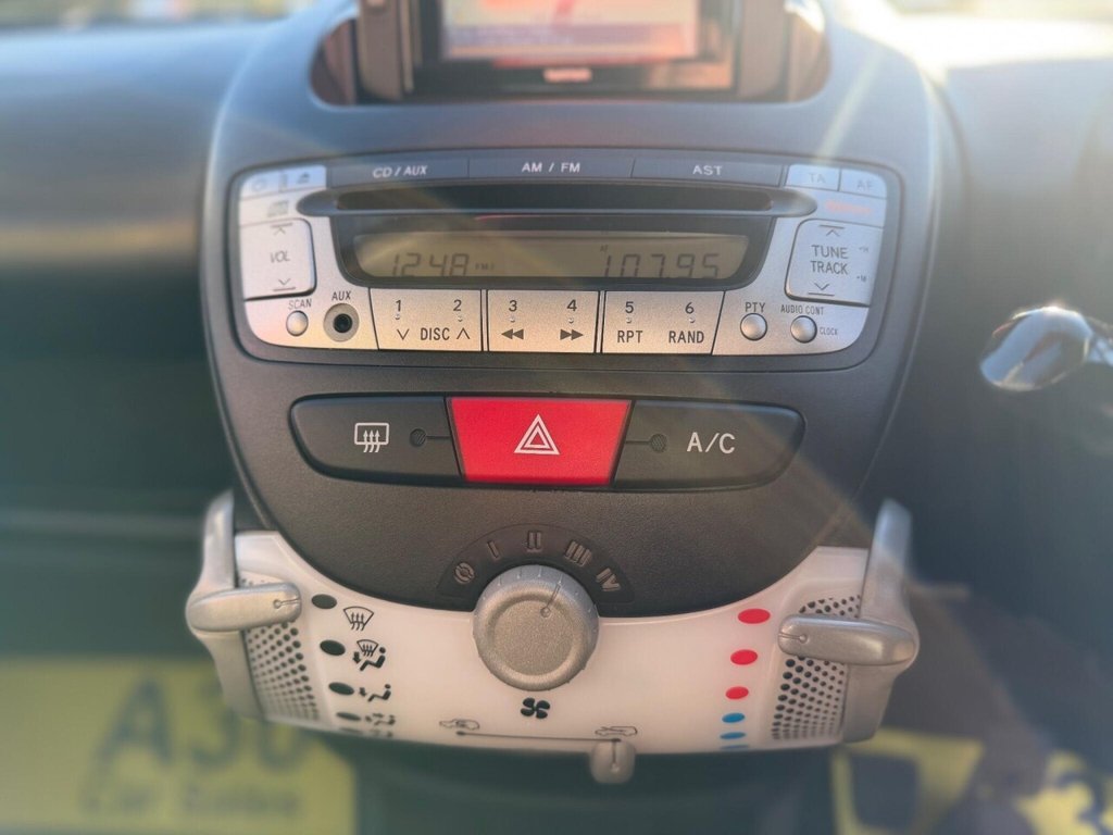 Used Toyota AYGO 2014 for sale - 76655047: Photo 30