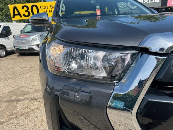 Used Toyota Hilux 2022 for sale - 76285268: Photo 20