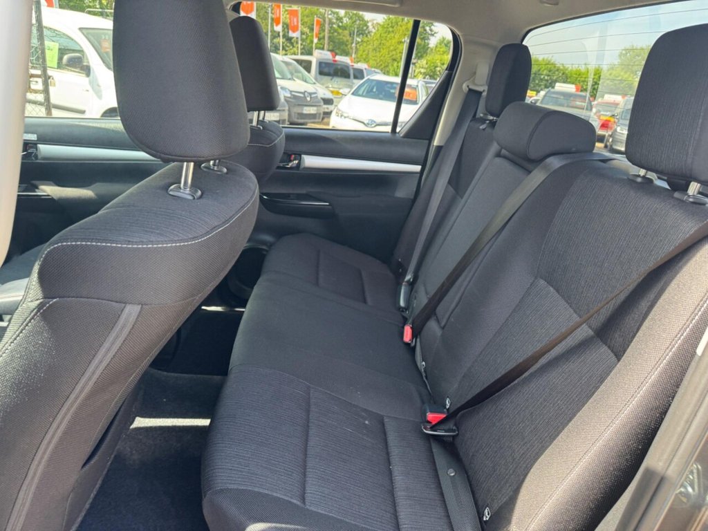 Used Toyota Hilux 2022 for sale - 76285268: Photo 40
